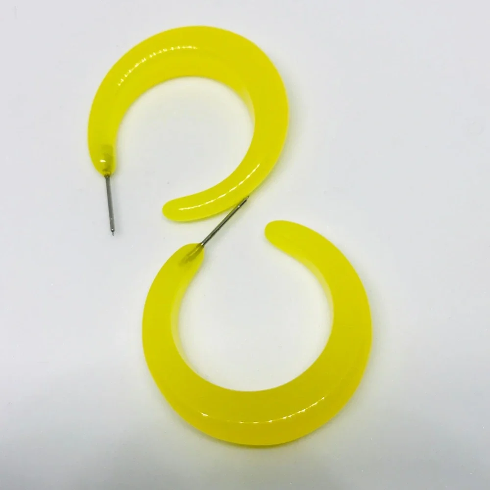 Yellow vintage Deadstock earrings